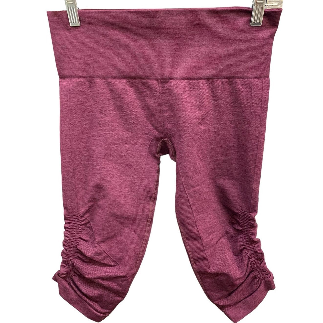 Lululemon Lululemon In The Flow Crop II Heathered Bordeaux Drama sz 8 Size 30" / US 8 / IT 44 - 3 Thumbnail
