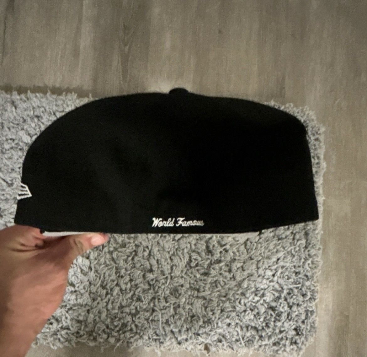 Supreme Supreme Shop Box Logo New Era NewYork 59Fifty Fitted Hat Size ONE SIZE - 5 Thumbnail