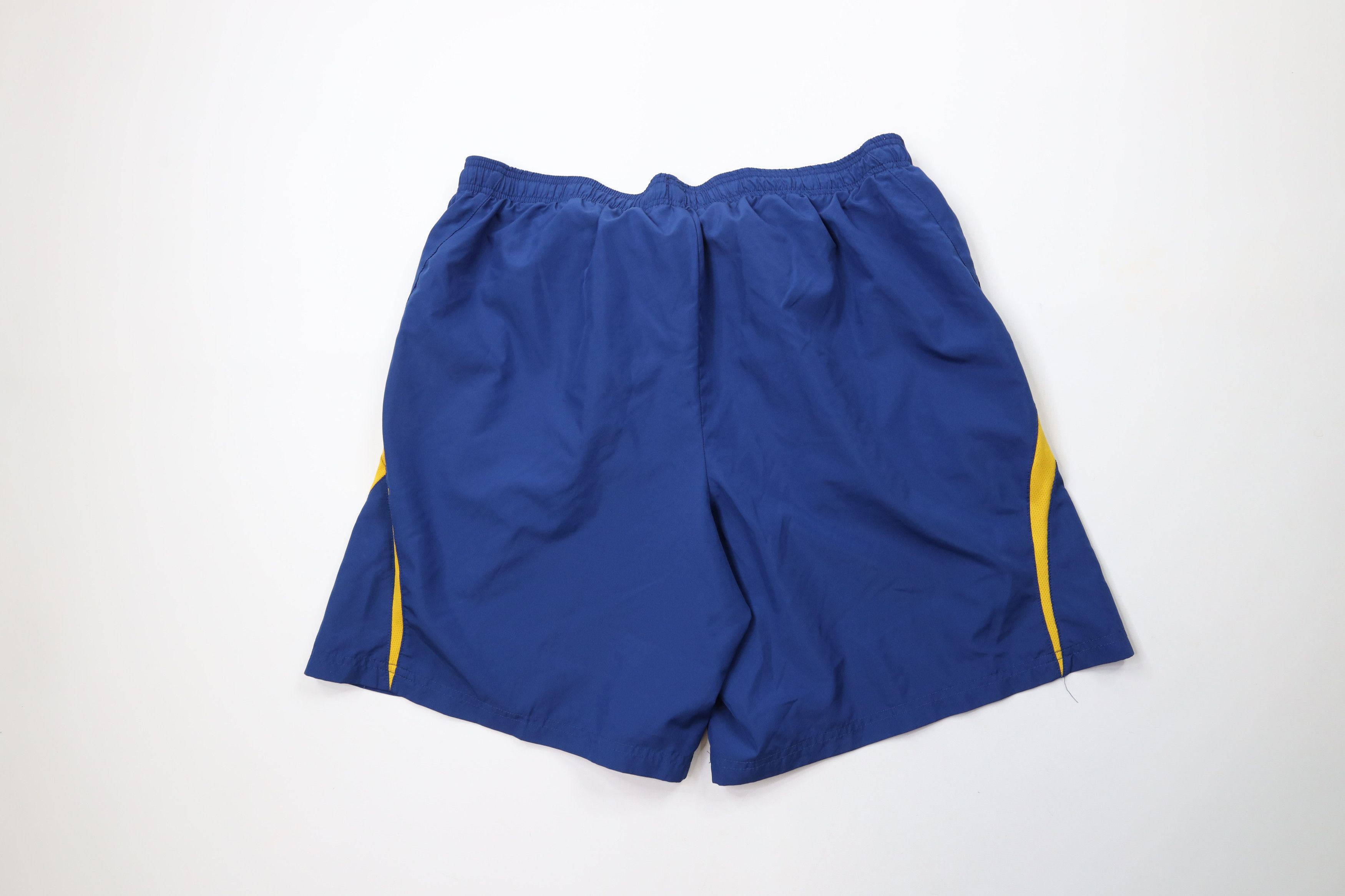 Champion × Vintage Vintage 90s Champion Classic Logo Running Soccer Shorts Blue Size US 36 / EU 52 - 9 Thumbnail