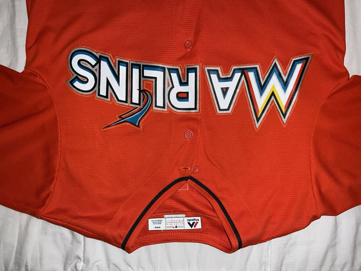 MLB × Majestic Giancarlo Stanton Marlins Jersey Size US M / EU 48-50 / 2 - 2 Thumbnail