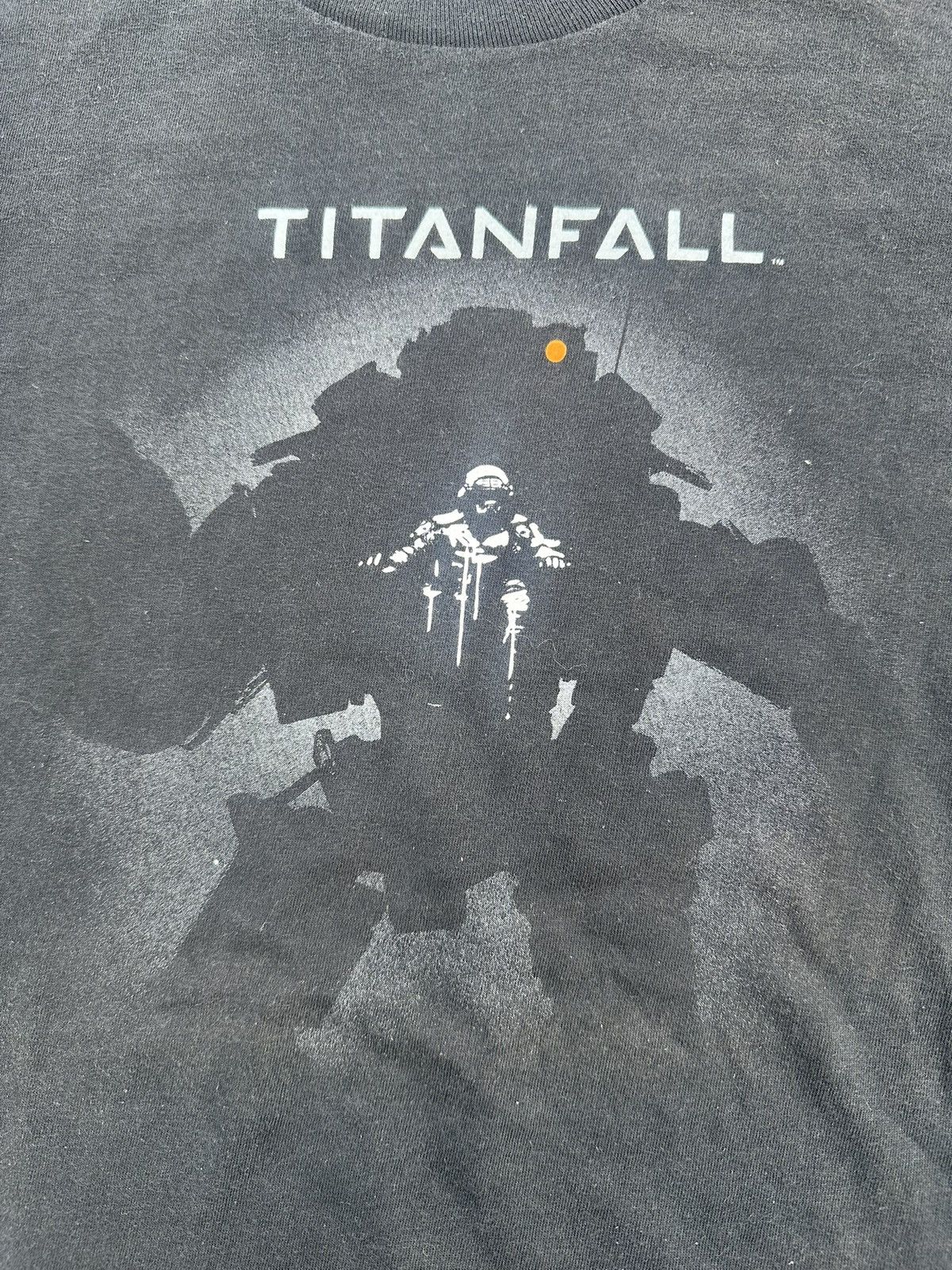 The Game Sunfaded Y2K Titanfall Video Game Promo Tee Size US XXL / EU 58 / 5 - 4 Thumbnail