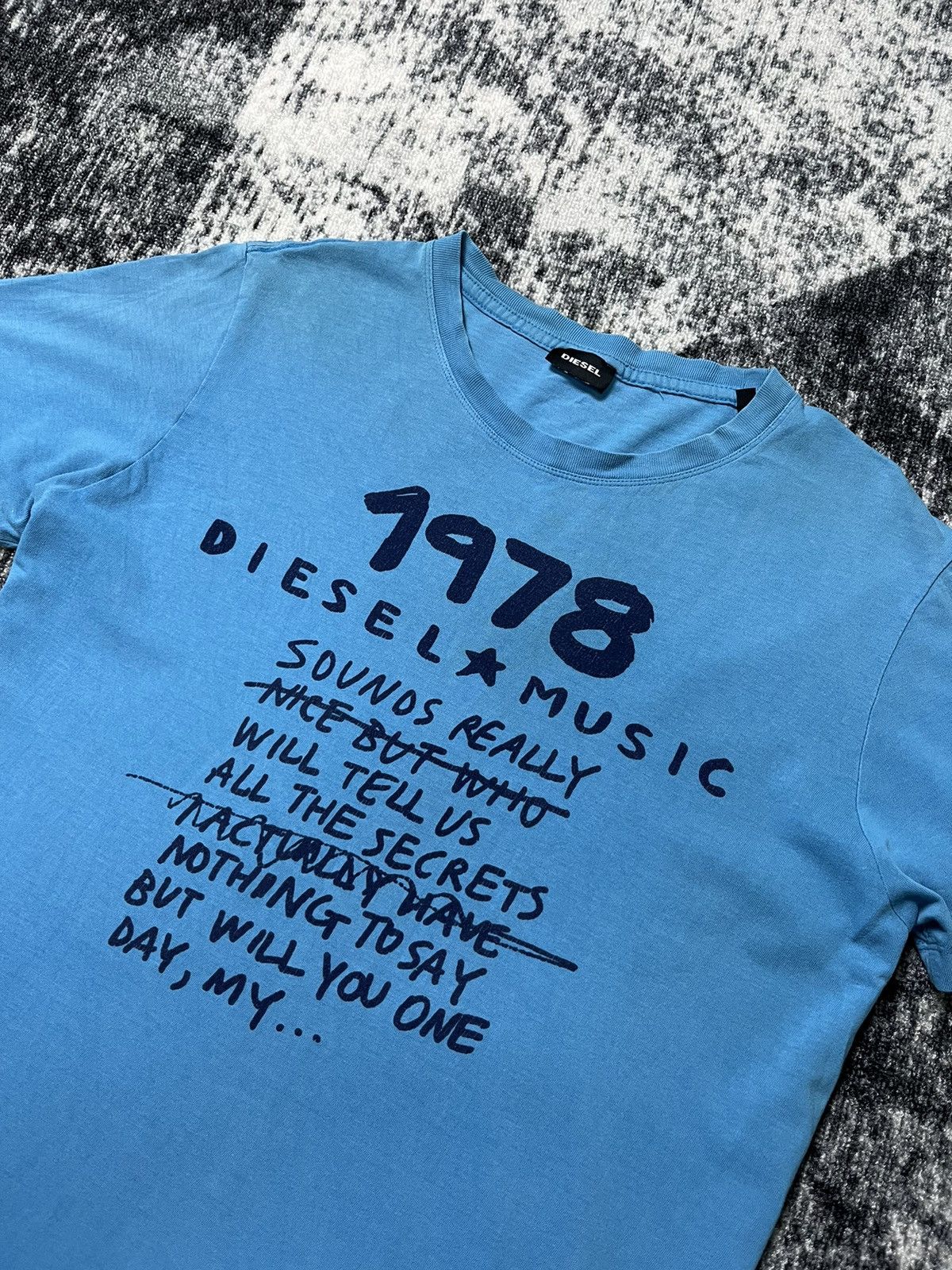 Diesel × Vintage Vintage Diesel T Shirt Music Y2K STYLE 90s Size US M / EU 48-50 / 2 - 2 Thumbnail