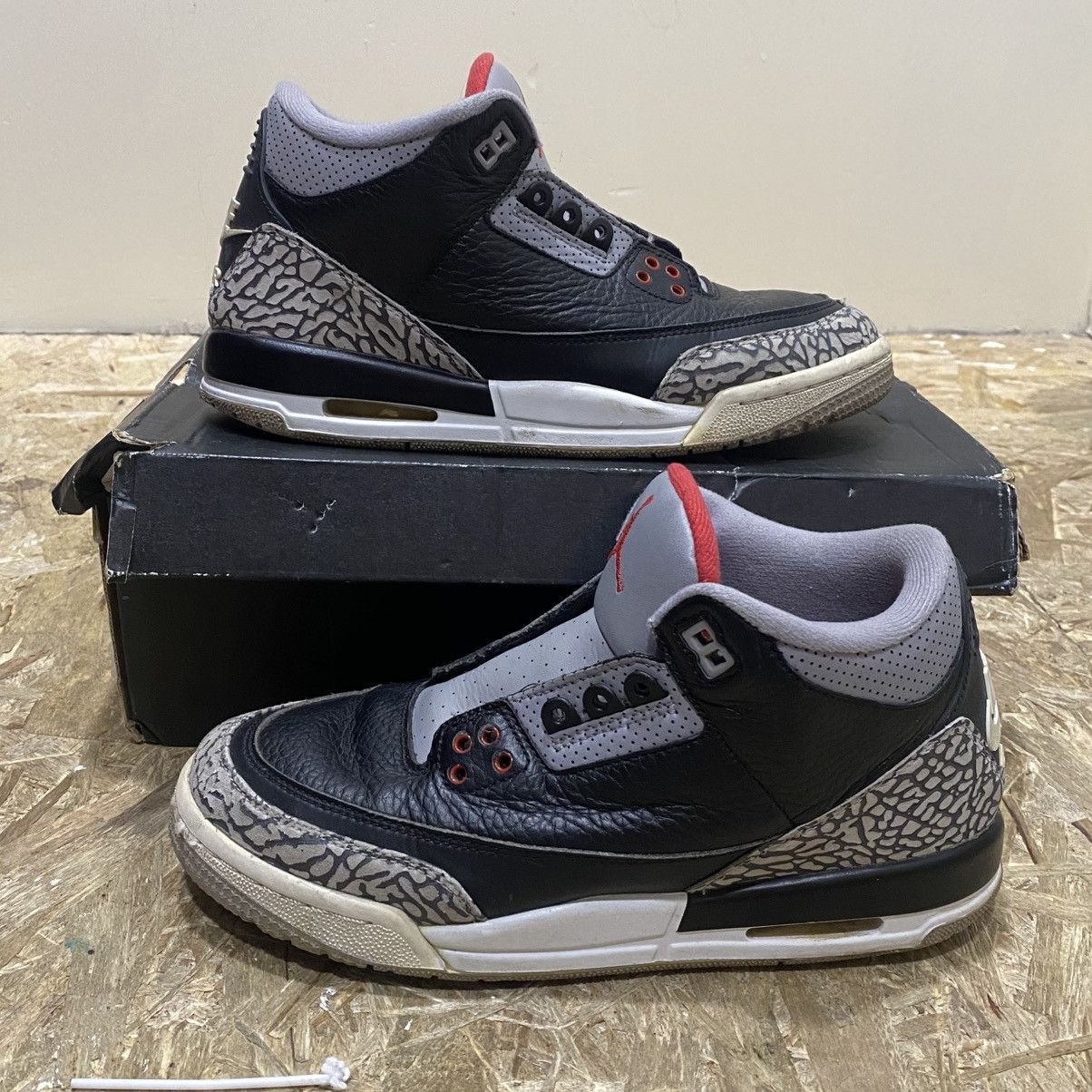 Jordan Brand × Nike Jordan 3 Black Cement Retro Size 7G Size US 7 / EU 40 - 2 Thumbnail