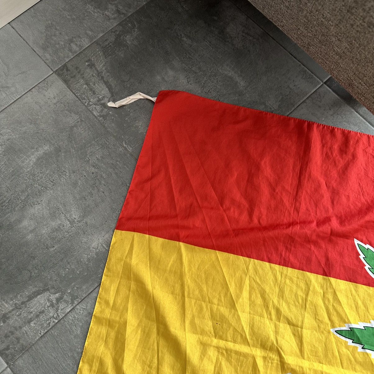 Designer × Vintage Vintage Flag Marihuana Big Logo Jamaica Y2K 00s USaa Size ONE SIZE - 5 Thumbnail