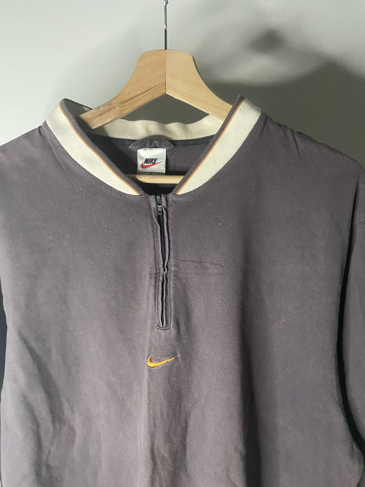 Nike VINTAGE NIKE CENTRE😊❤️ Size US L / EU 52-54 / 3 - 3 Thumbnail