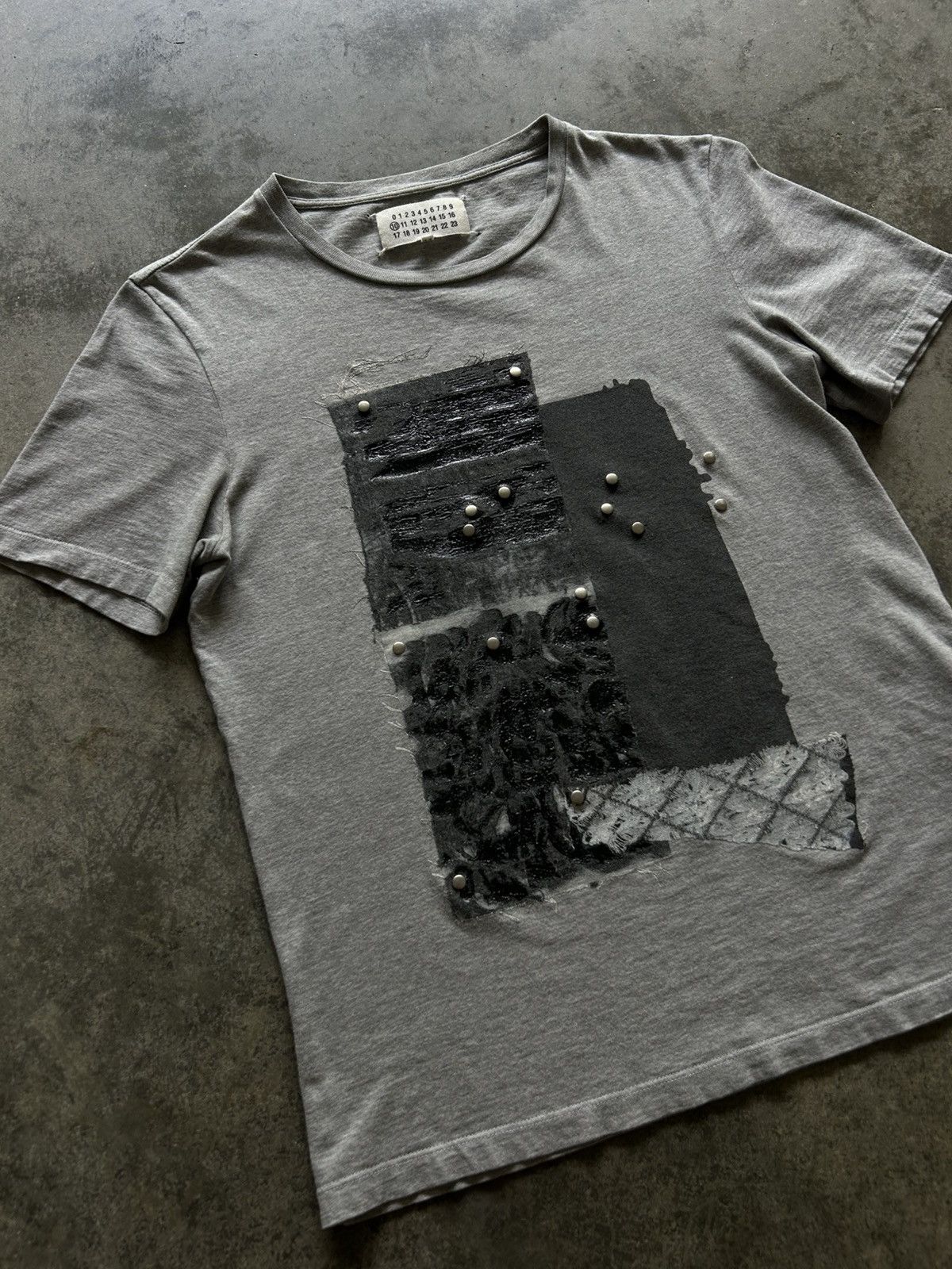 Maison Margiela Artisanal Studded Patchwork Tee Size US S / EU 44-46 / 1 - 2 Thumbnail