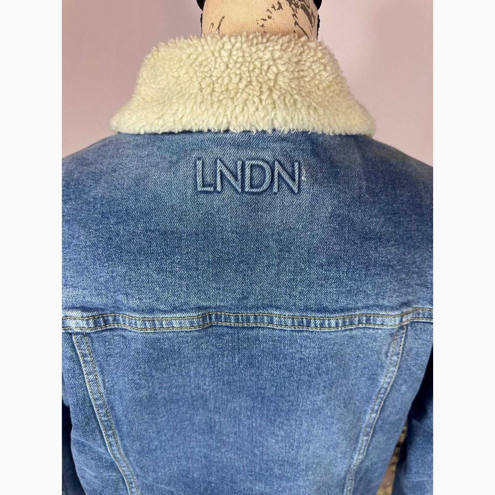 Other LNDN Landon Denim Sherpa Lined Jacket Medium Wash XS/S Size S / US 4 / IT 40 - 17 Thumbnail