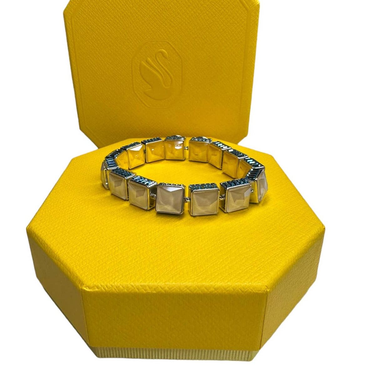 Swarovski Swarovski Orbita Square cut, Magnetic closure bracelet Size ONE SIZE - 7 Thumbnail