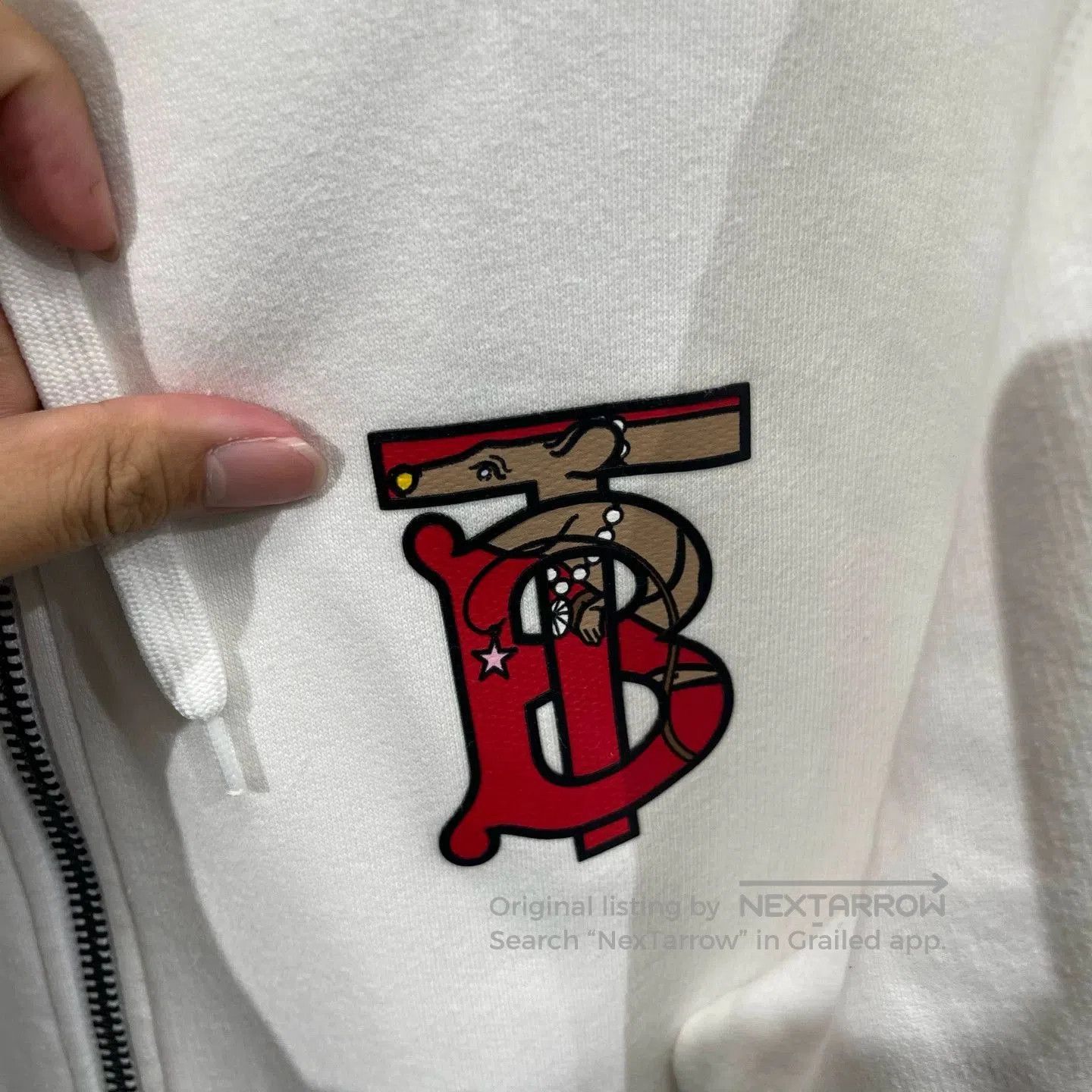 Burberry White Zip-Up Hoodie with Embroidered Logo. Size US XL / EU 56 / 4 - 4 Thumbnail