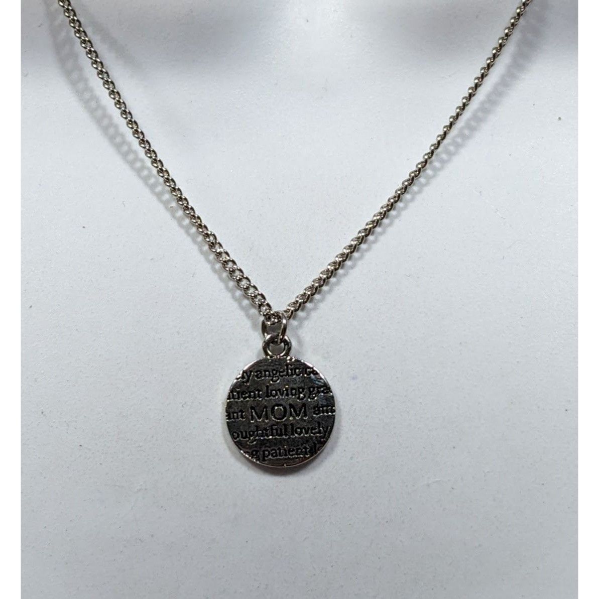 Other Mother's Day "Mom" Silver Tone Pendant Necklace Size ONE SIZE - 4 Thumbnail