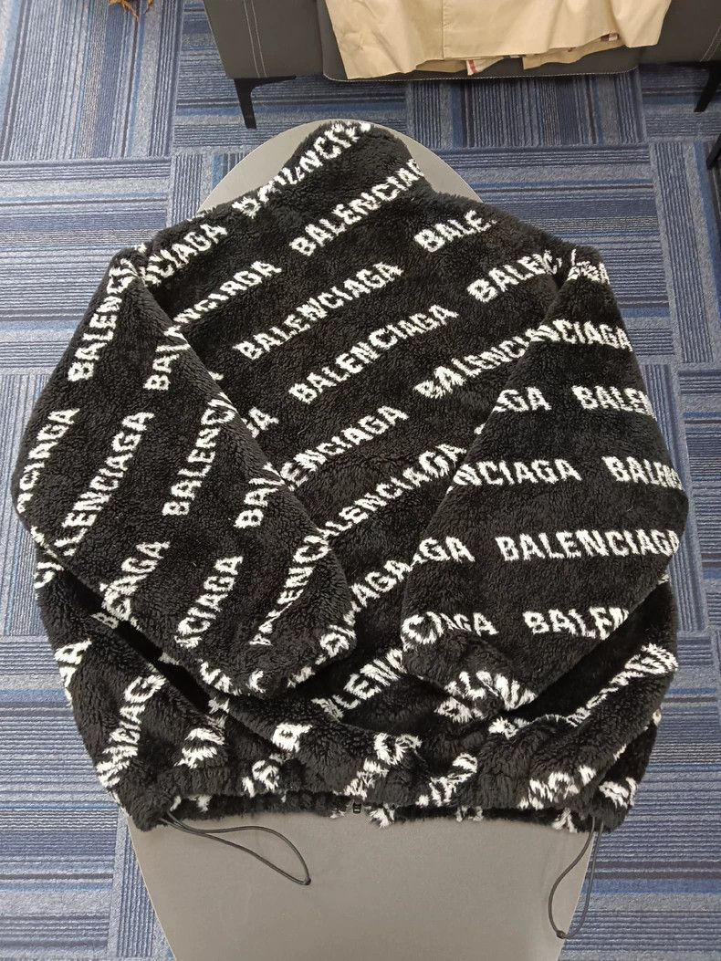 Balenciaga Balenciaga size 34 Polar fleece printed long sleeve zipper Size S / US 4 / IT 40 - 2 Thumbnail