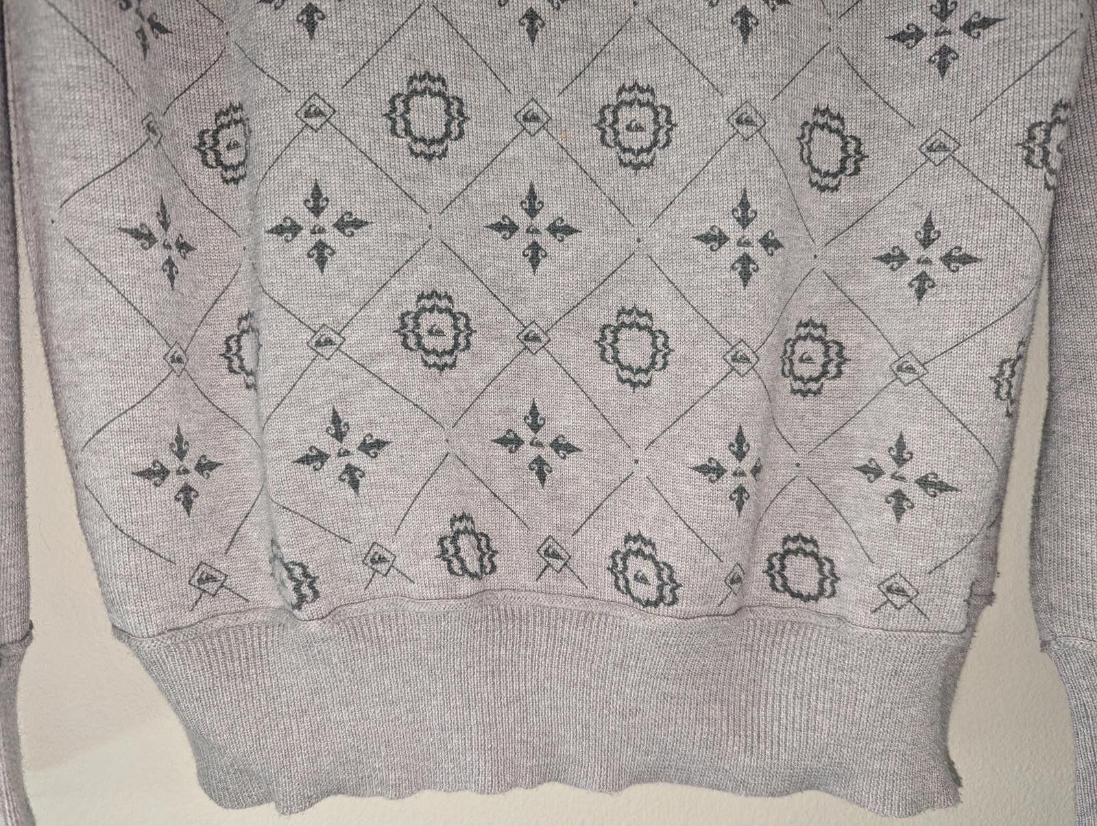 Quicksilver Vintage Quicksilver Sweater Gray Patterned Crewneck Small Size US S / EU 44-46 / 1 - 3 Thumbnail