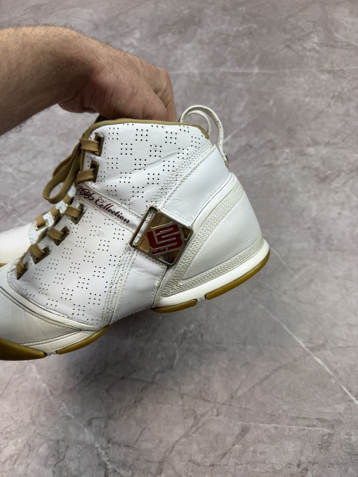Nike Lebron 5 Zoom V size 10 basketball nba Size US 11 / EU 44 - 12 Thumbnail