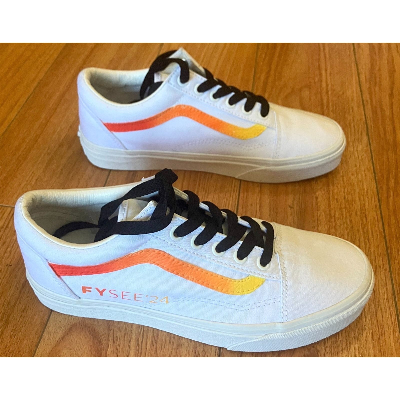 Vans Vans x Netflix FYSee '24 Promo Release - Rare Sz M 5.5/W 7 Size US 7 / IT 37 - 4 Thumbnail