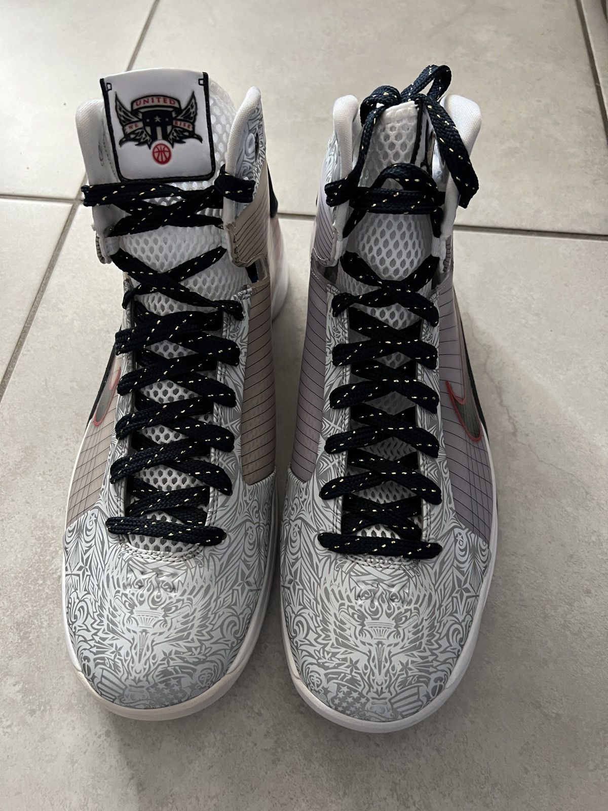 Nike Nike Hyperdunk “United We Rise” 2016 Size US 15 / EU 48 - 4 Thumbnail