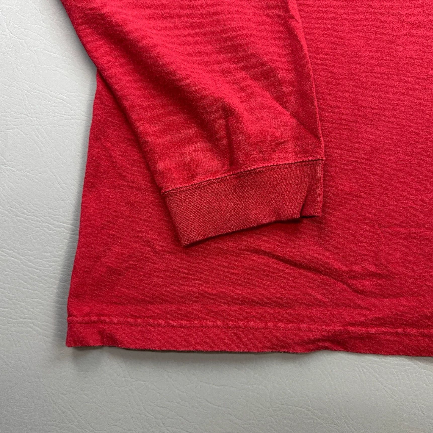 Old Navy VINTAGE Old Navy Shirt Mens 2XL Red Long Sleeve Logo Spell Out Skate Punk Y2K Size US XXL / EU 58 / 5 - 2 Thumbnail
