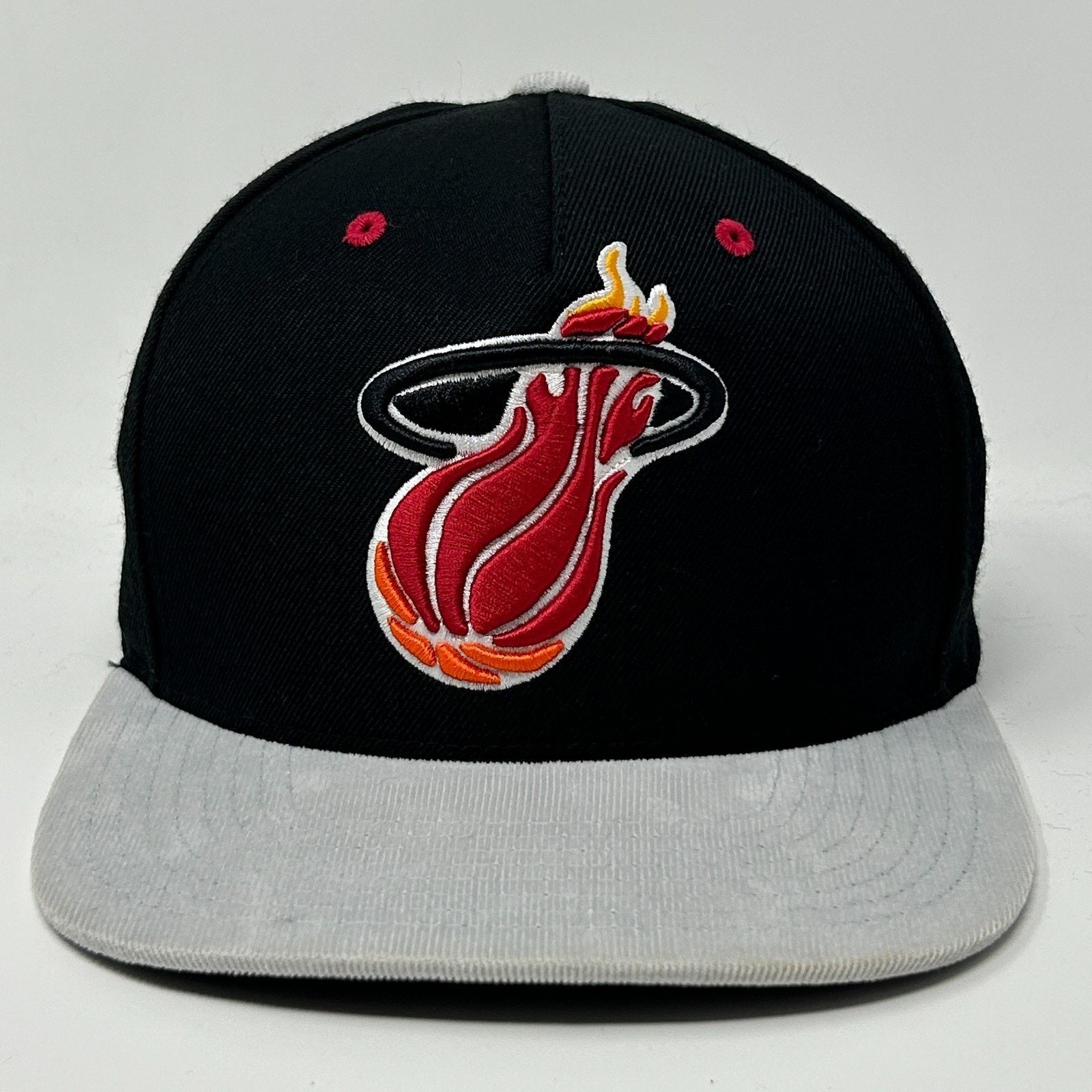 Mitchell & Ness Miami Heat Hat Baseball Cap Mitchell & Ness Size ONE SIZE - 1 Thumbnail