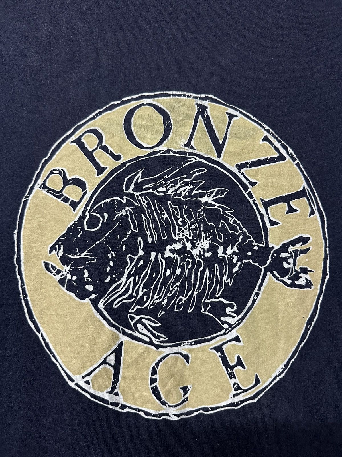 Girl Skateboards Vintage 90s Bronze Age Single Stitch Sun Faded Tee Size US XL / EU 56 / 4 - 3 Thumbnail