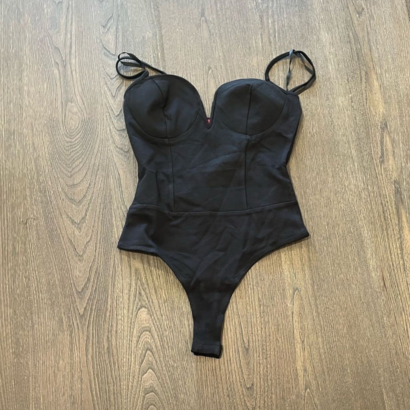 Guess NWOT Guess Los Angeles Black Corset Bodysuit Sz S Size S / US 4 / IT 40 - 1 Thumbnail