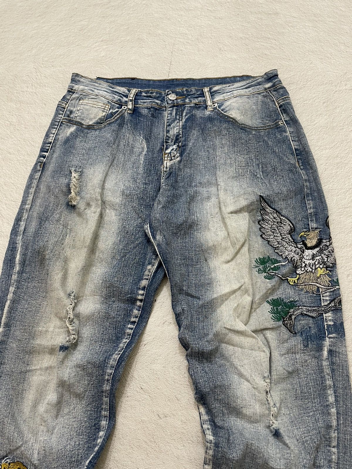 Japanese Brand 2000s Japanese Sukajan Inspired Embroidery Denim Tiger Eagle Size US 34 / EU 50 - 2 Thumbnail