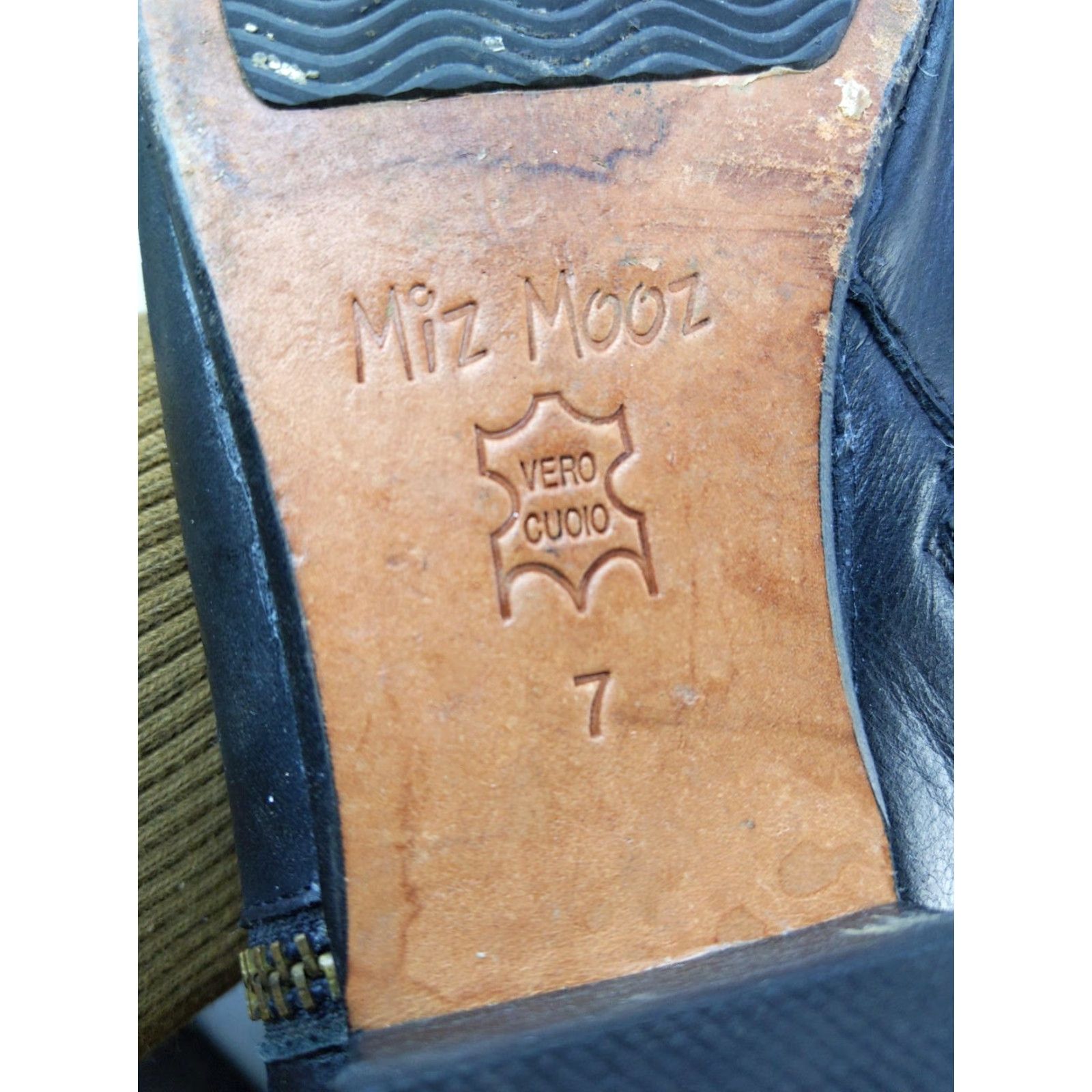 Vintage Miz Mooz Leigh Boots Womens 7 Black Leather Knee High Riding Tall Zip Boots Size US 7 / IT 37 - 6 Thumbnail