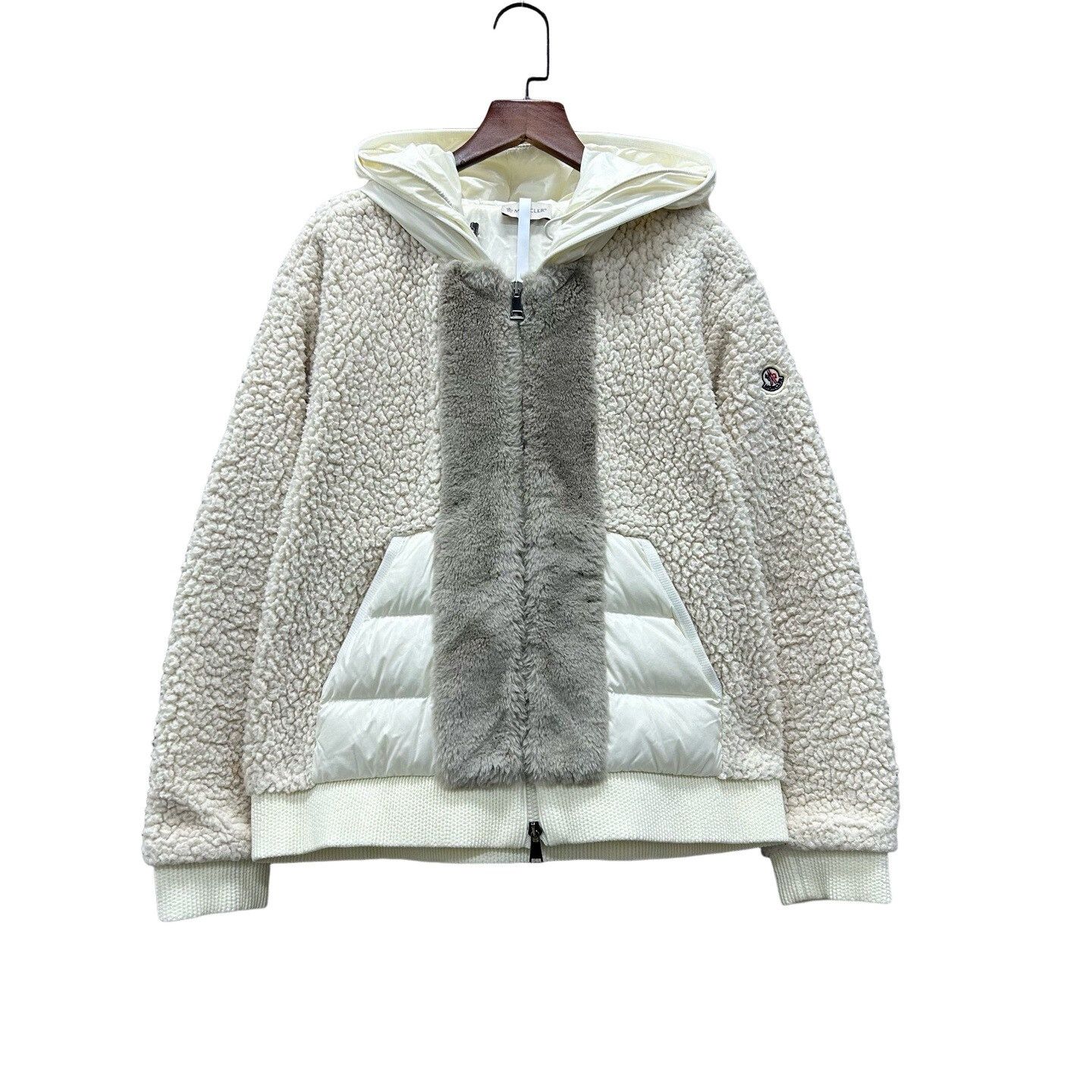 Moncler Moncler Sherpa Down Mixed Media Jacket Size M Size US M / EU 48-50 / 2 - 1 Thumbnail