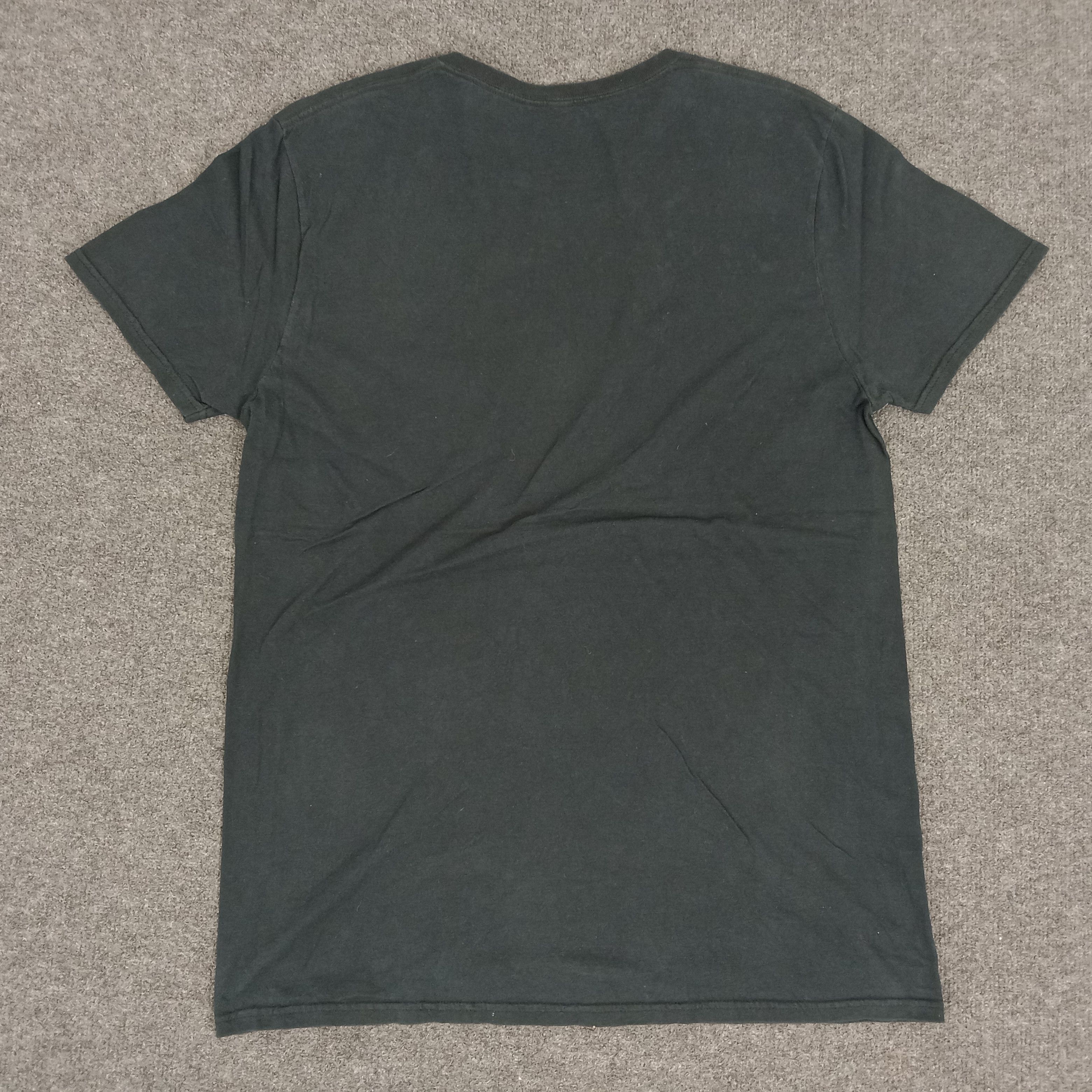 Vintage The Predator American Alien Horror Movie Tshirt Size US M / EU 48-50 / 2 - 3 Thumbnail