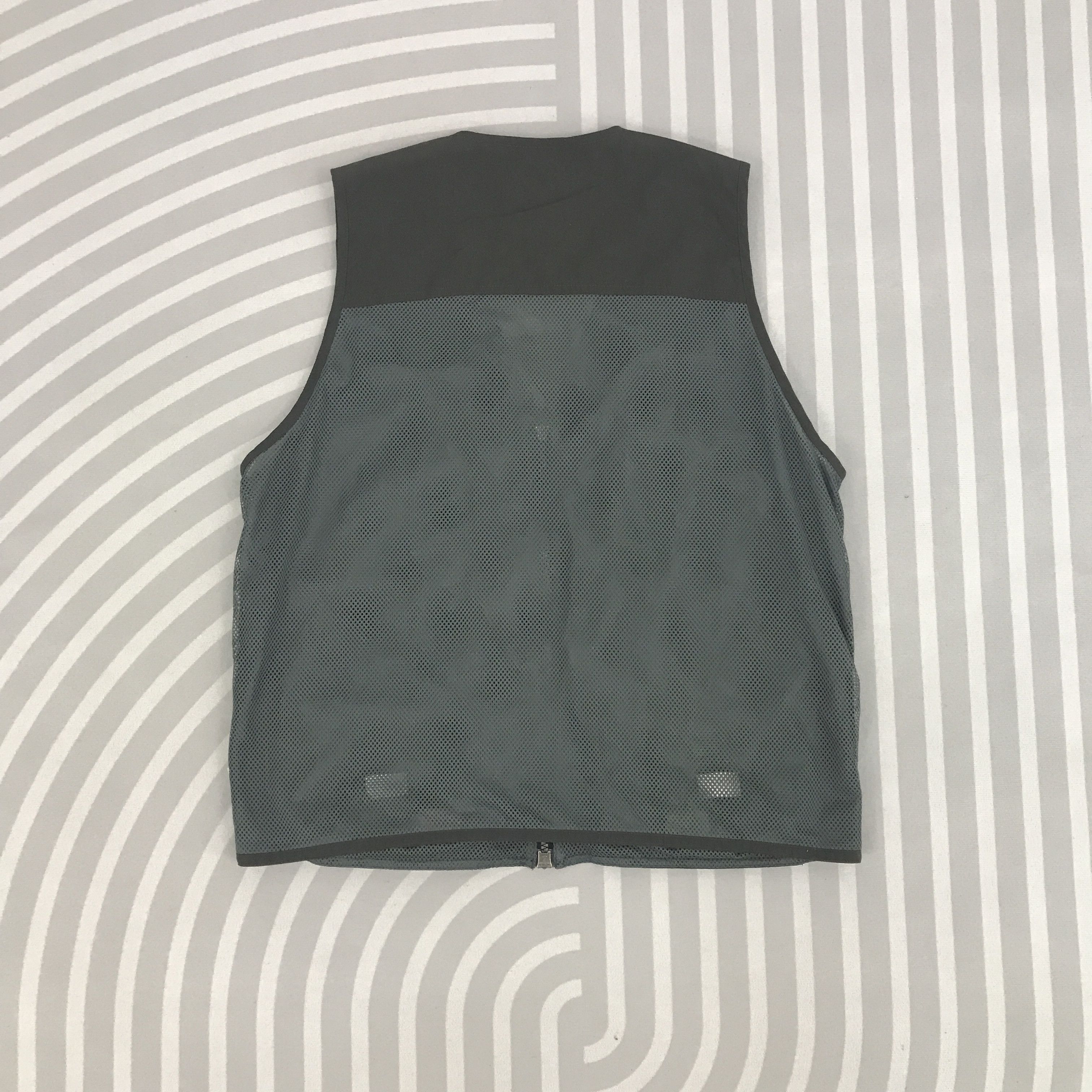 Japanese Brand × Mizuno × Vintage Vintage Mizuno Outdoor Vest Size US M / EU 48-50 / 2 - 3 Thumbnail