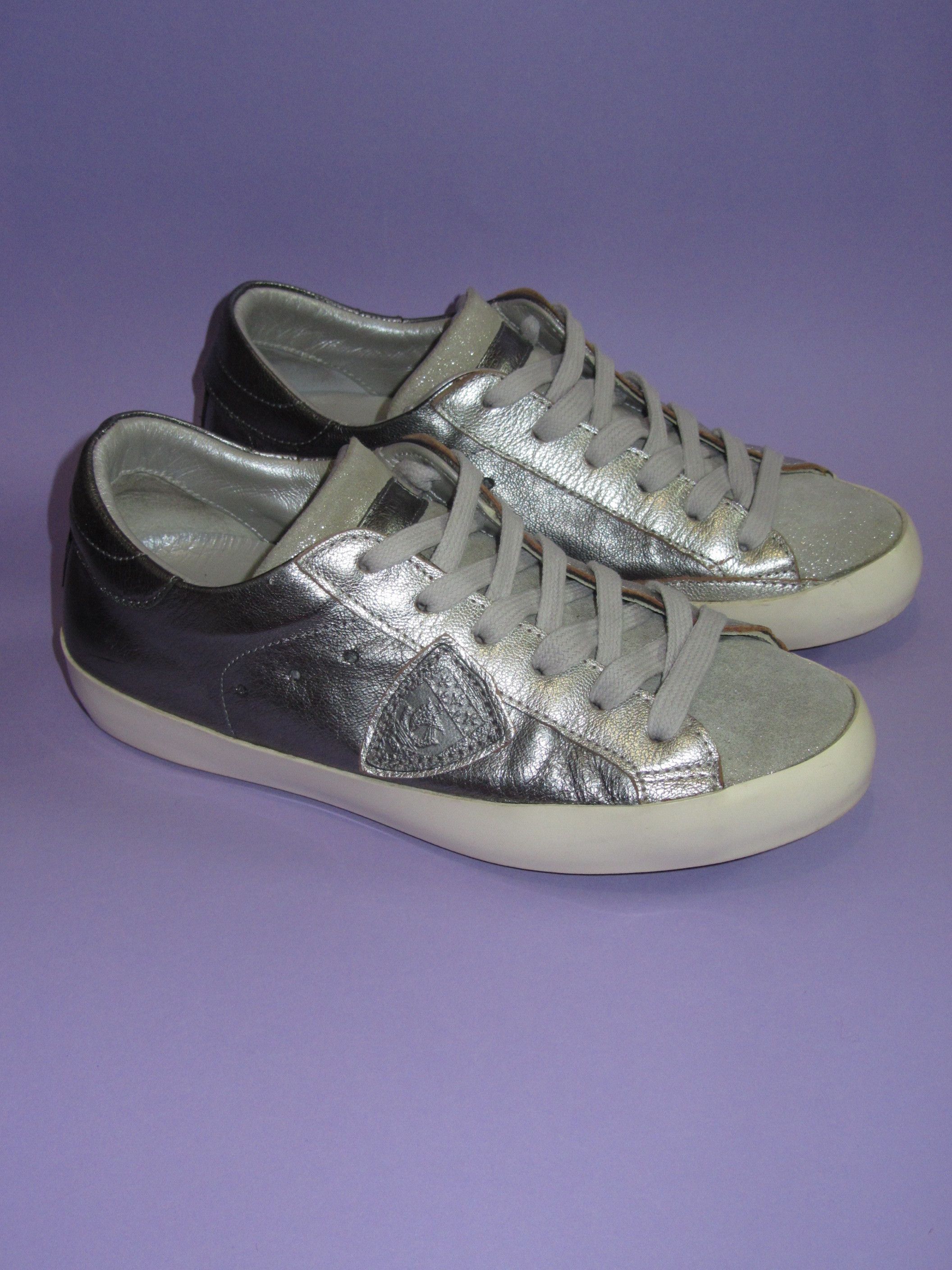 Philippe Model Philippe Model Paris Low Silver Leather Sneakers Size EU 36 Size US 6 / IT 36 - 1 Thumbnail