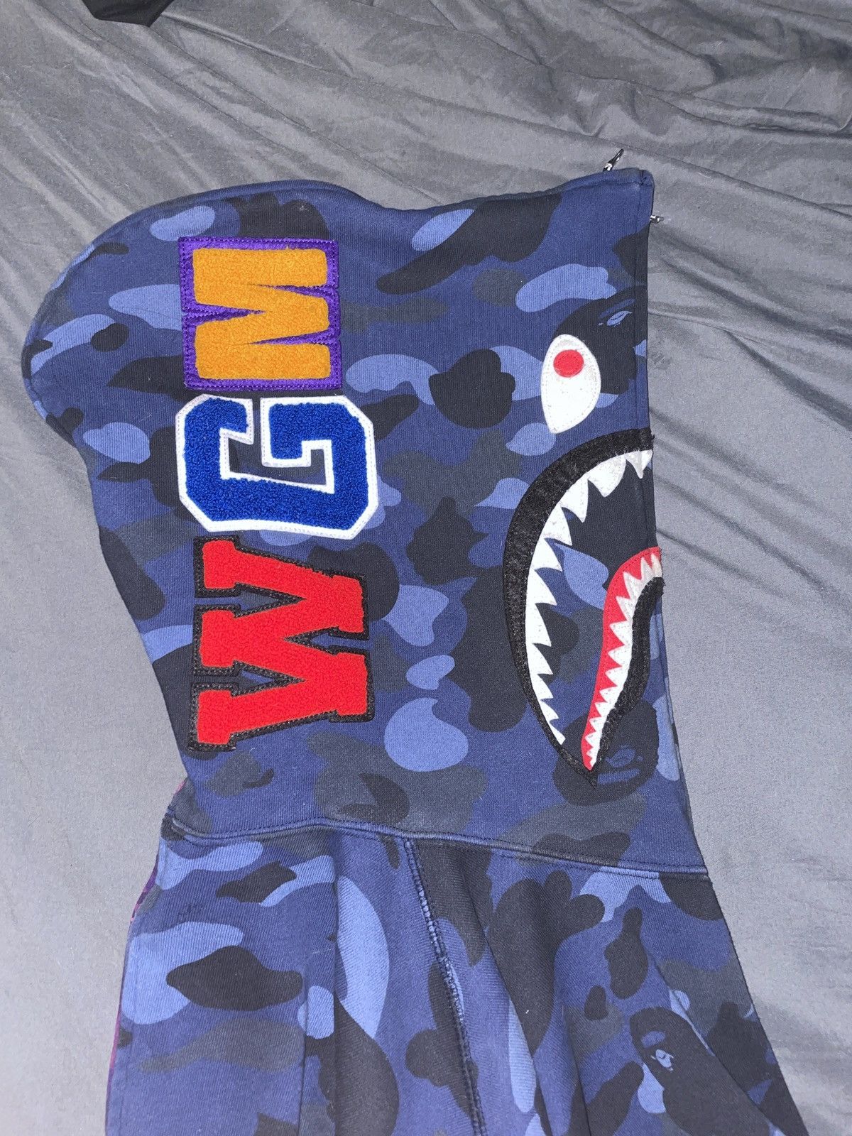 Bape 2 Tone split Bape hoodie Size US XXL / EU 58 / 5 - 2 Thumbnail