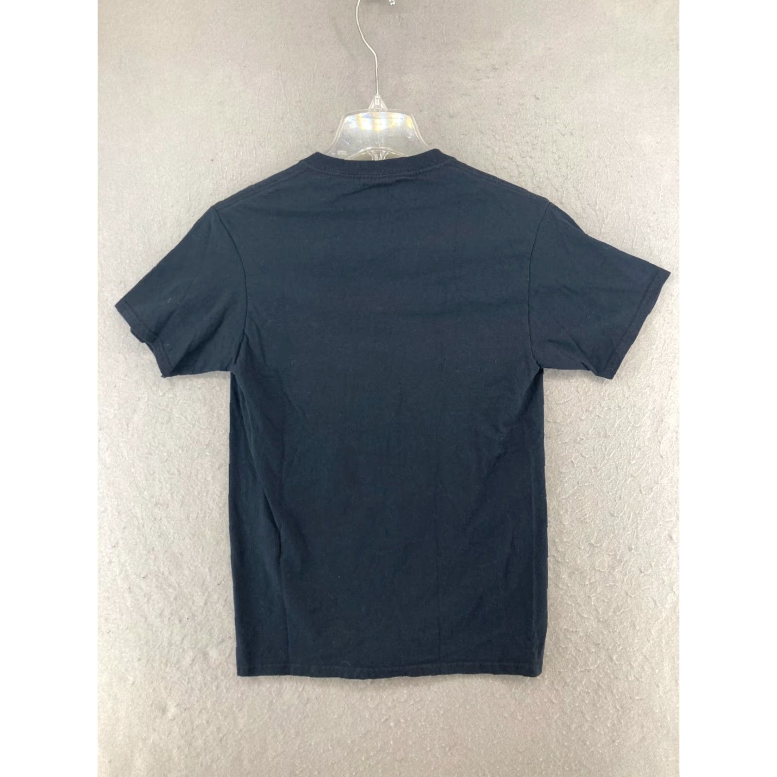Vintage PRRRESENTS Mens TShirt Small Black Cat Christmas Funny - Shirt - Men - S - Black - Christmas - Funny Size US S / EU 44-46 / 1 - 7 Thumbnail