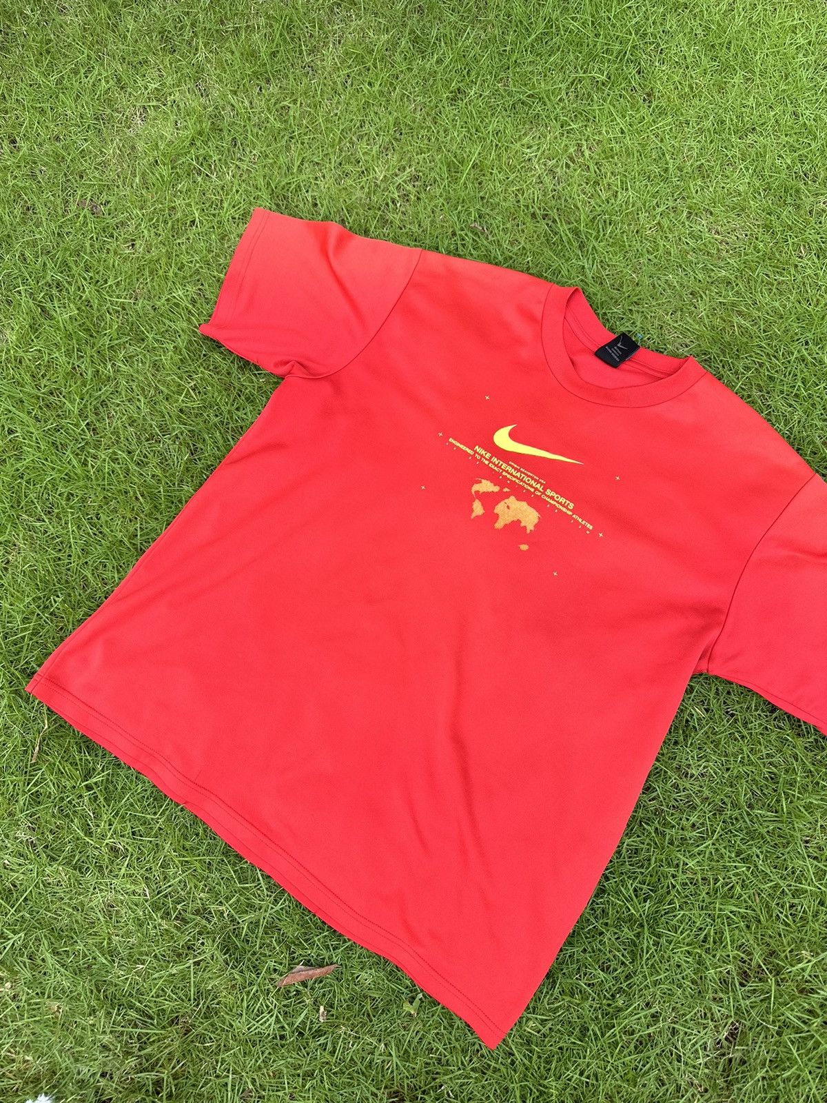 Nike × Vintage NIKE VINTAGE BIG LOGO STREETWEAR T-SHIRT Size US XL / EU 56 / 4 - 3 Thumbnail