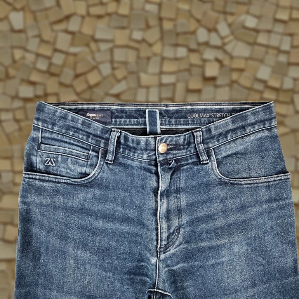 Vintage Zegna Sport Jeans Blue Slim Fit W32 L29 Denim Stretch Coolmax Zip Fly 5-Pocket Mens Regular Vintage No Size US 32 / EU 48 - 1 Thumbnail