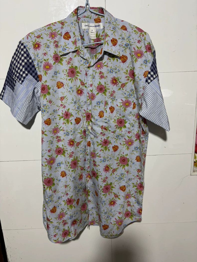 Comme des Garcons Comme Des Garcons Floral short-sleeved shirt Size US M / EU 48-50 / 2 - 1 Thumbnail