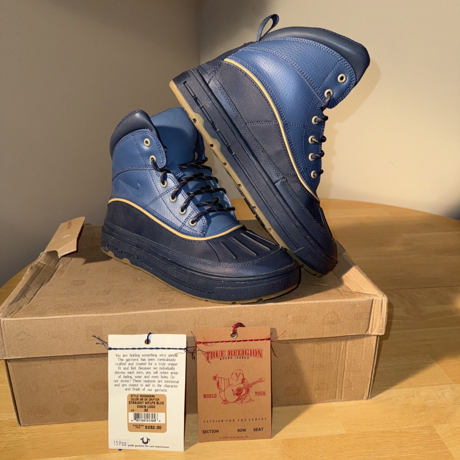 Nike Size 6.5 (GS) - Nike Woodside 2 ACG High Utility Blue Size US 6.5 / EU 39-40 - 1 Thumbnail