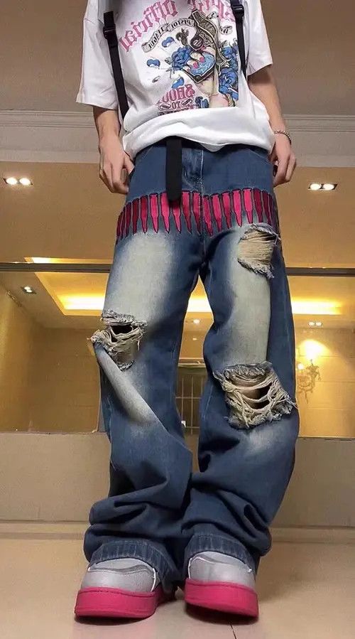 image of Retro High Street Design Embroidered Ripped Jeans in Blue, Men's (Size 32)