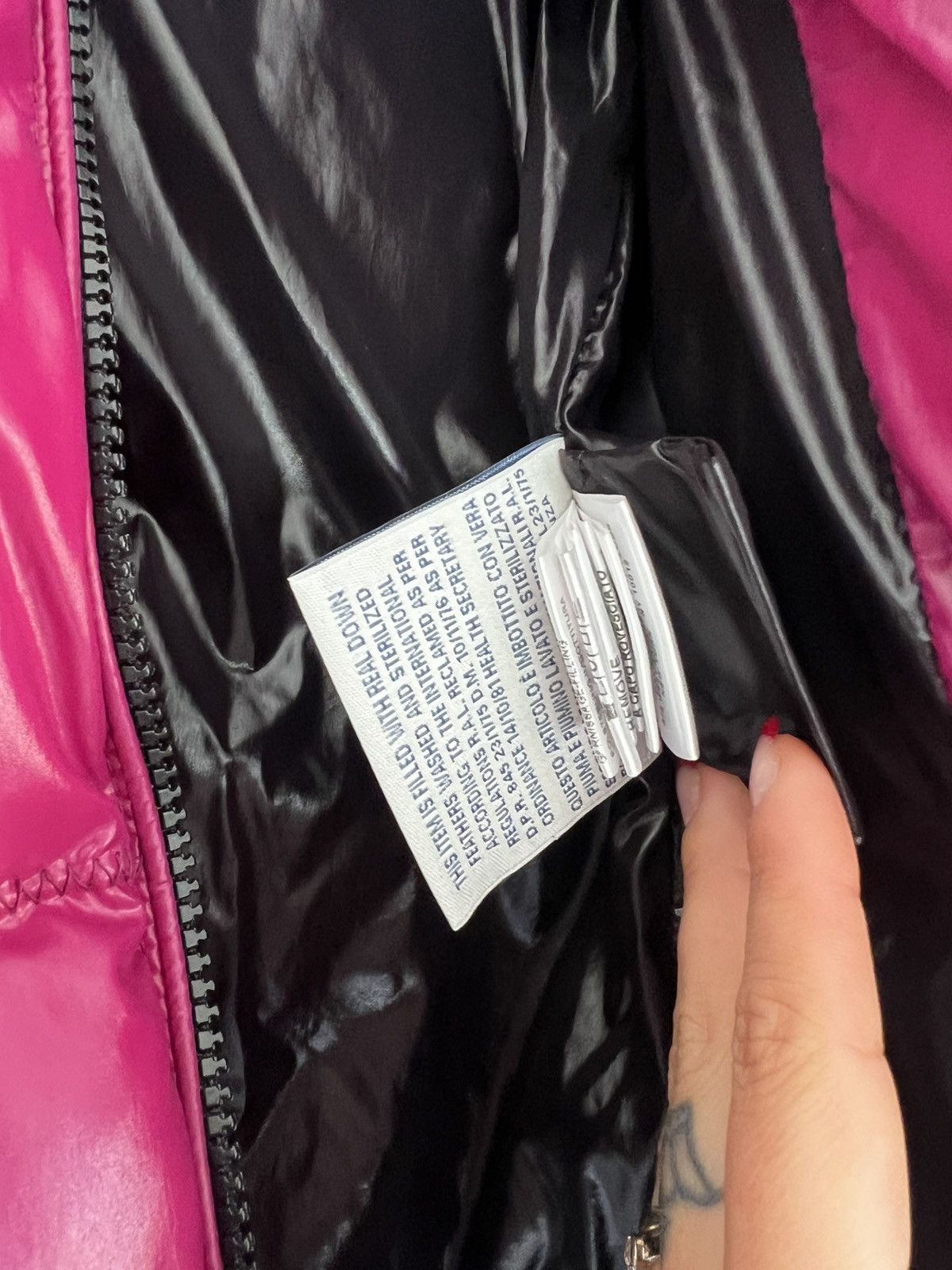 Moncler Original moncler xs puffer jacket violet goose down Size XS / US 0-2 / IT 36-38 - 18 Thumbnail