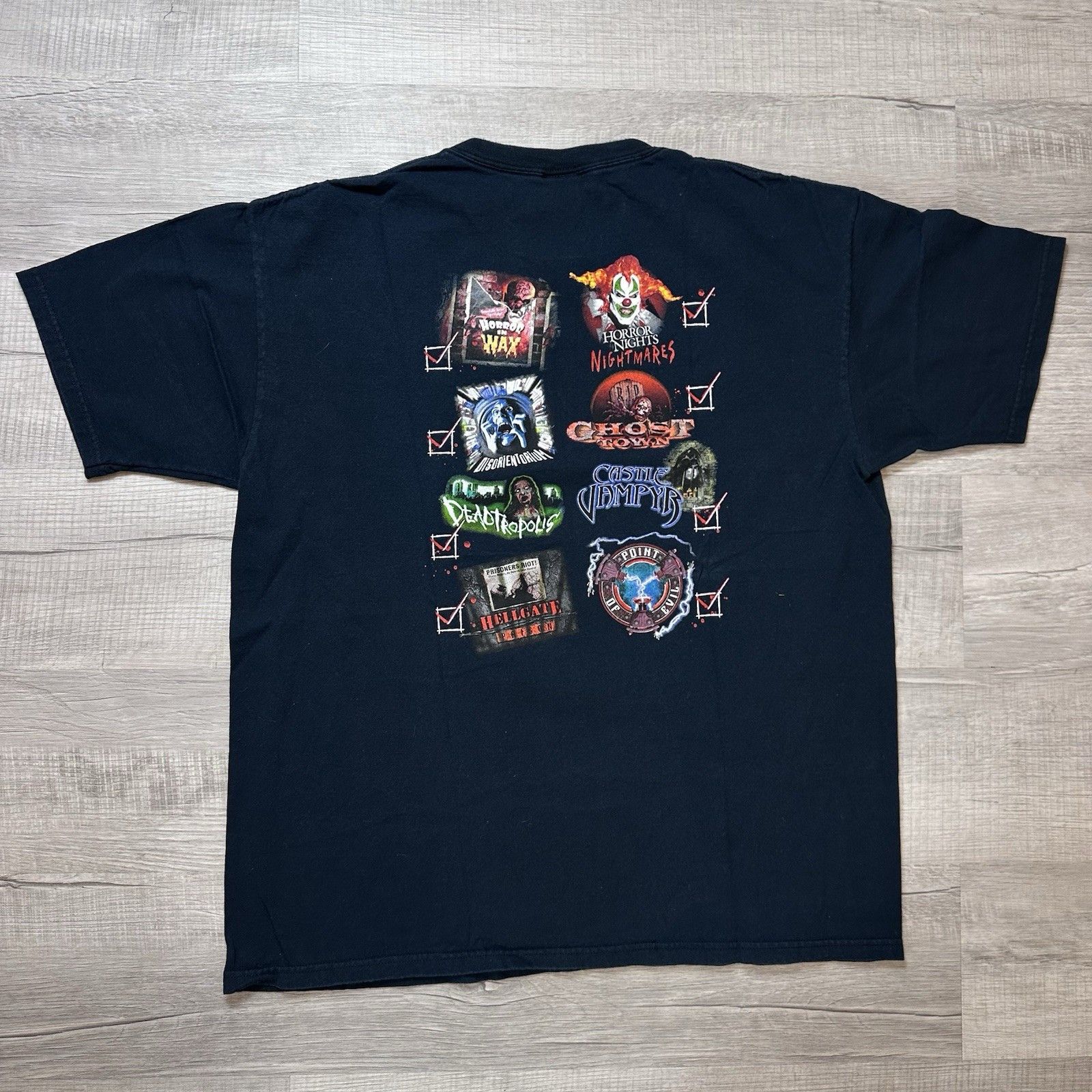 Universal Studios Universal Studios Vintage XL '04 Halloween Horror Nights Tee Size US XL / EU 56 / 4 - 8 Thumbnail