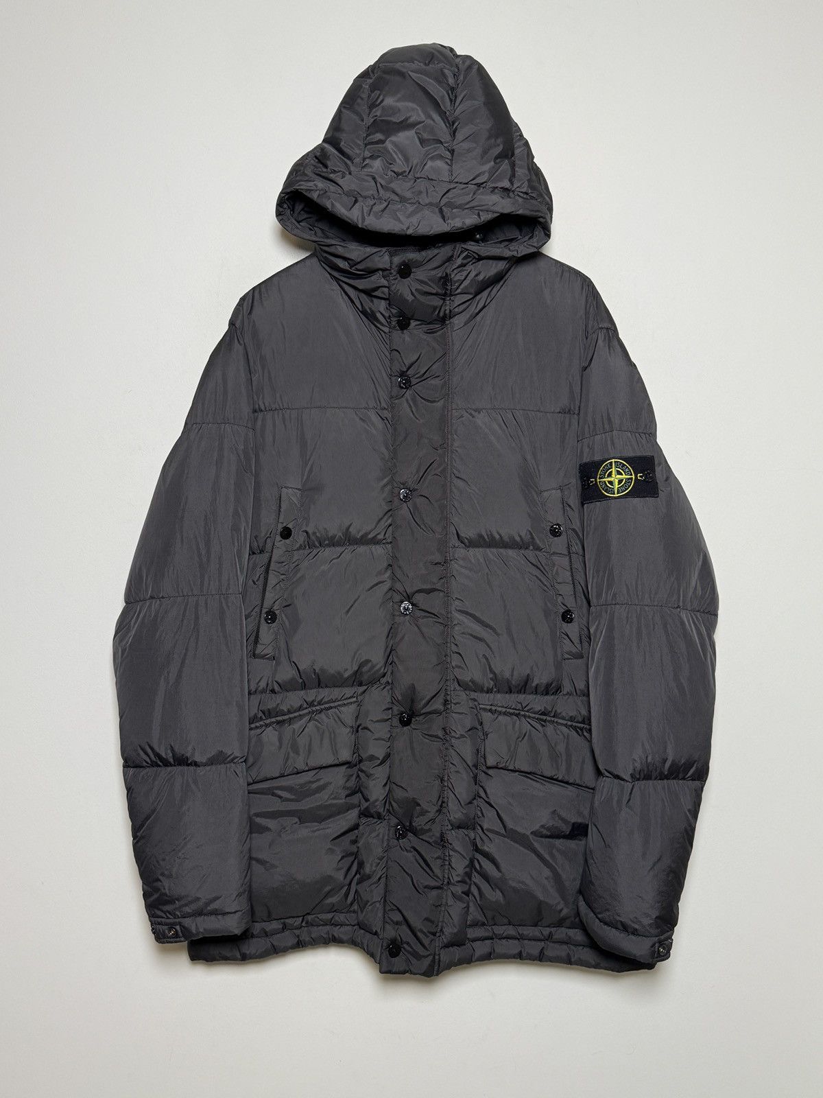 Stone Island Stone Island Crinkle Reps NY down jacket in matte black Size US L / EU 52-54 / 3 - 1 Thumbnail