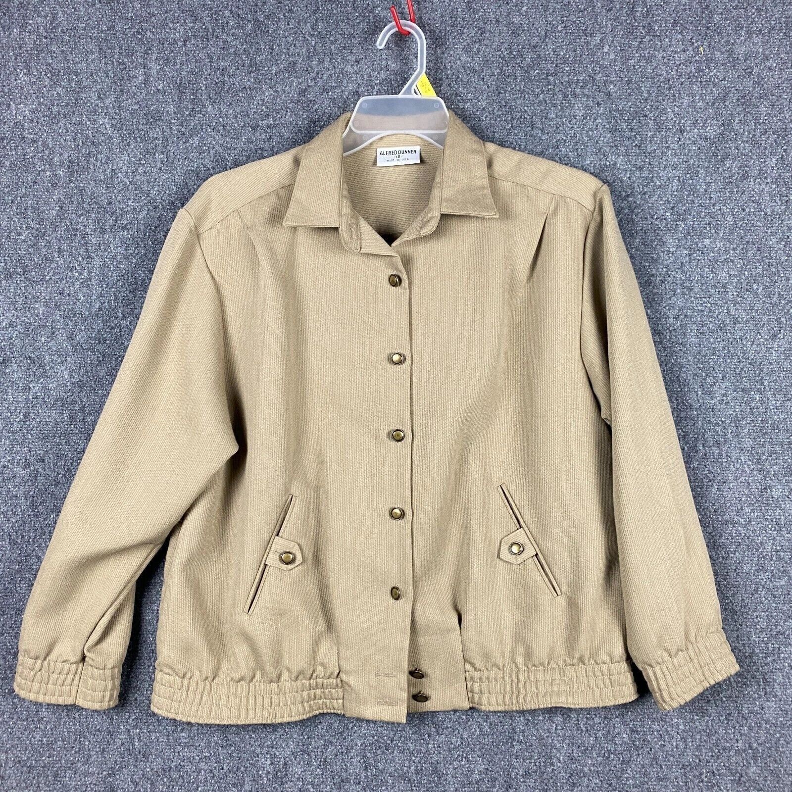 Other Alfred Dunner Button Up Top Women's Size 10 Tan Made In USA Size L / US 10 / IT 46 - 1 Thumbnail