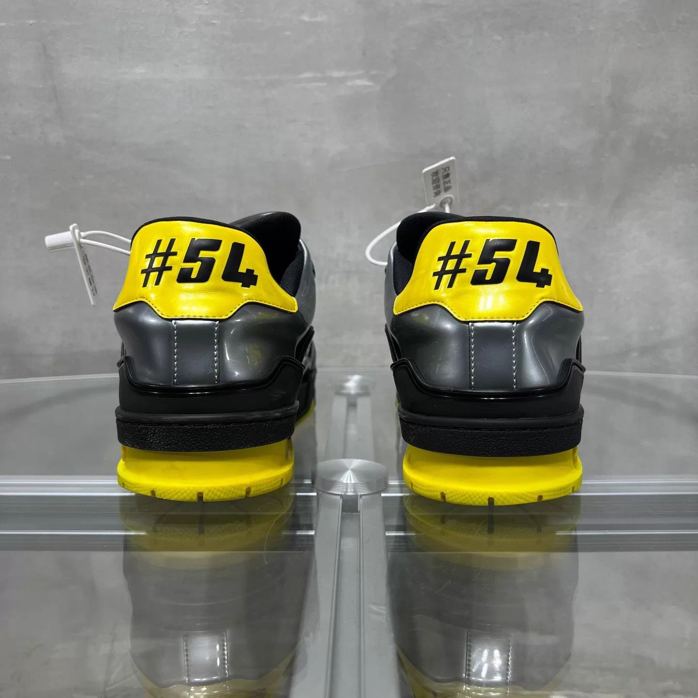 Louis Vuitton LV Trainer Black Yellow Patent Leather Batman UK6/40 Size US 7 / EU 40 - 6 Thumbnail