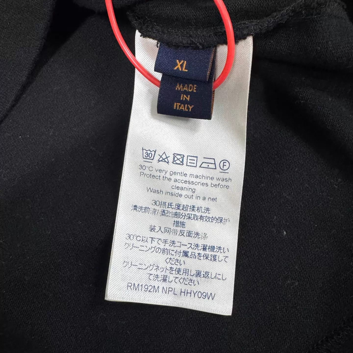 Louis Vuitton LV Black Asymmetric Layered Belted Pocket LS Tee XL Size US XL / EU 56 / 4 - 7 Thumbnail