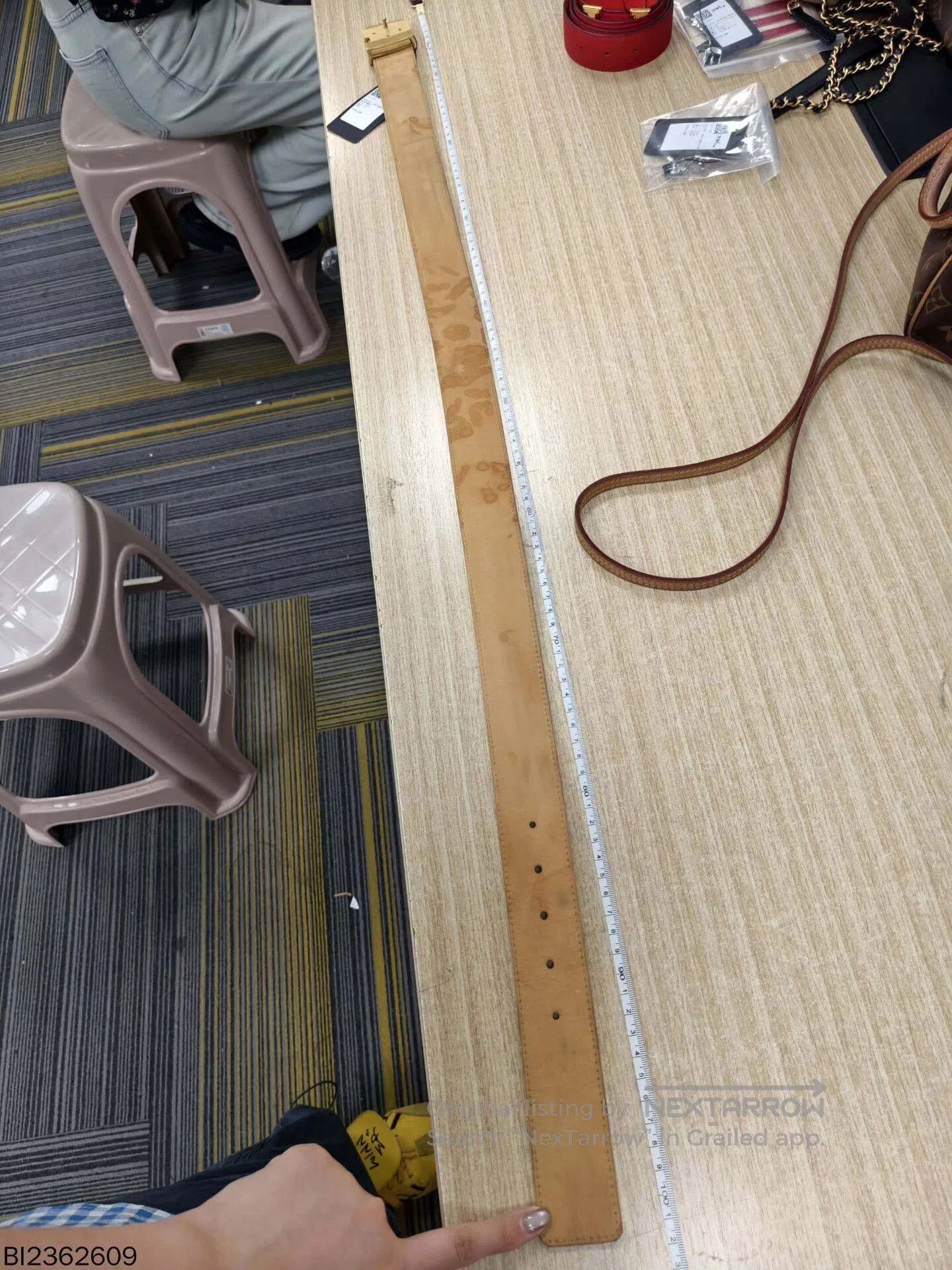 Louis Vuitton louis vuitton white checkered gold buckle belt. Size ONE SIZE - 3 Thumbnail