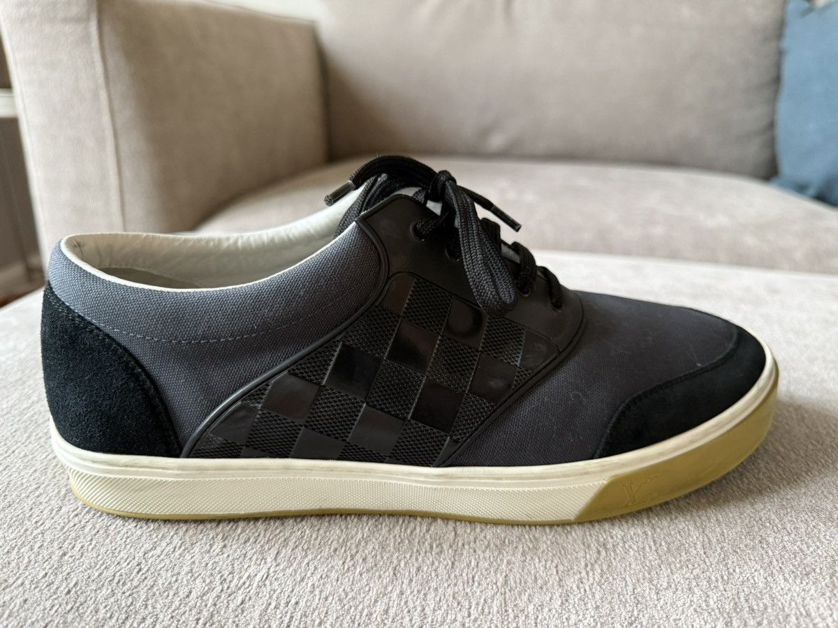 Louis Vuitton LOUIS VUITTON DAMIER LOW TOP SNEAKERS Size US 7 / EU 40 - 5 Thumbnail