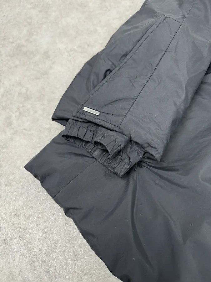 Prada 2000s Prada Black Puffer Asymmetrical Jacket Size US L / EU 52-54 / 3 - 7 Thumbnail