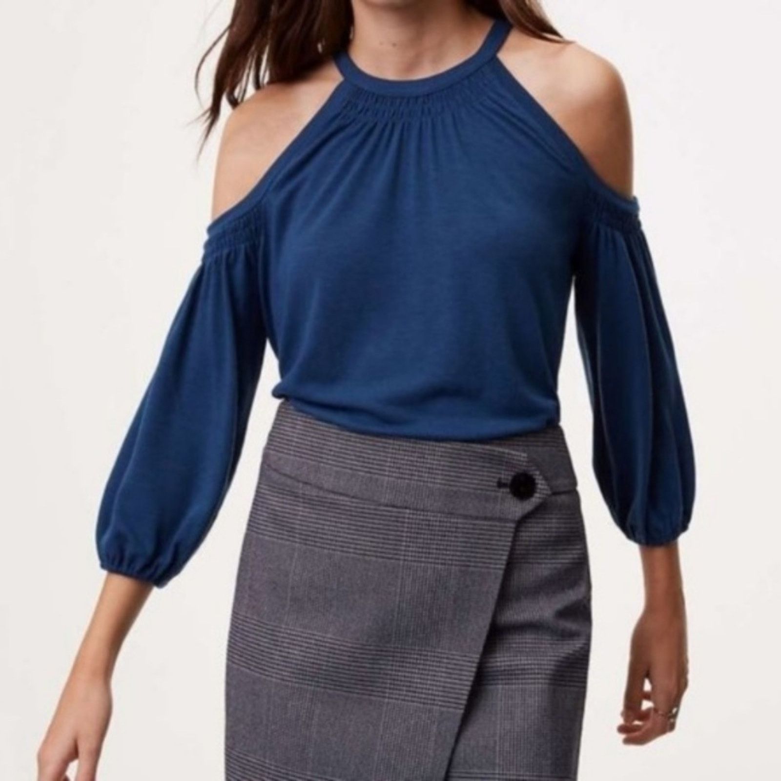 Loft LOFT Blue Smocked Cold Shoulder Top Size S / US 4 / IT 40 - 1 Thumbnail