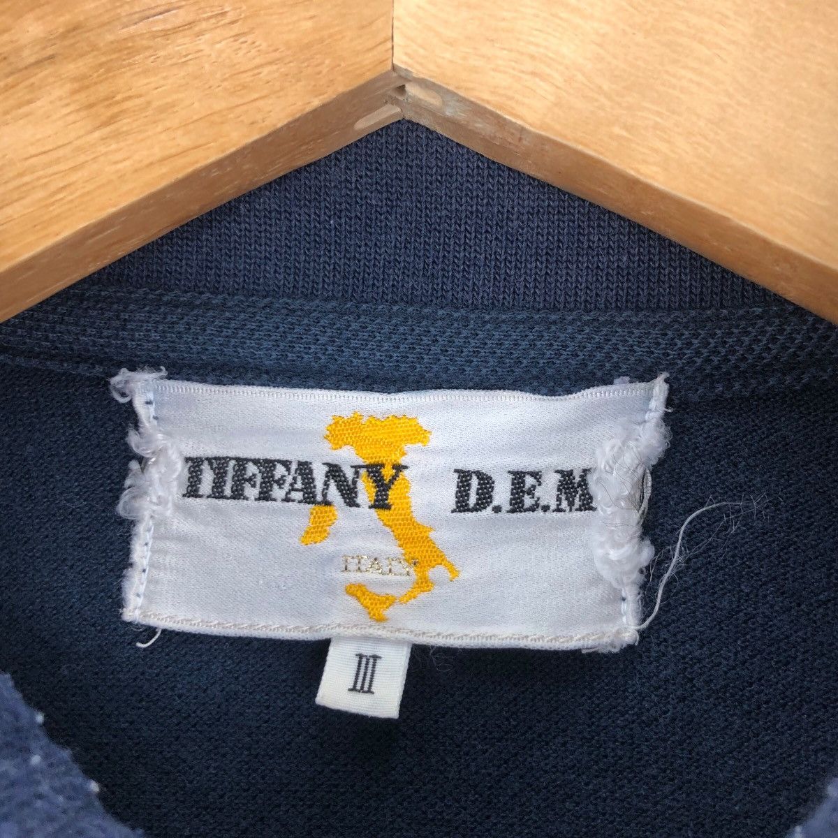 Vintage Vintage Tiffany D.E.M Italy Polos Size Large Size US L / EU 52-54 / 3 - 8 Thumbnail