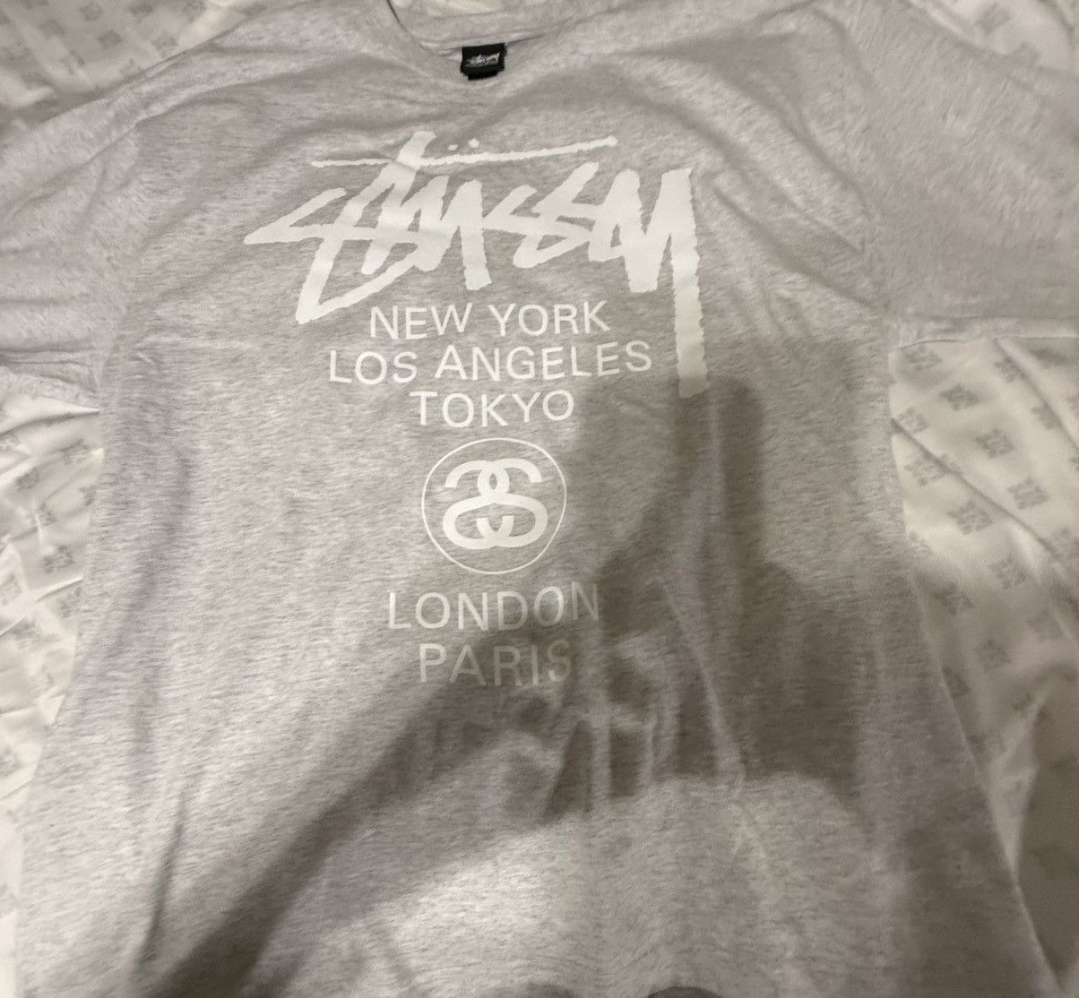 Stussy Stussy World Tour Tee Size US XL / EU 56 / 4 - 1 Thumbnail