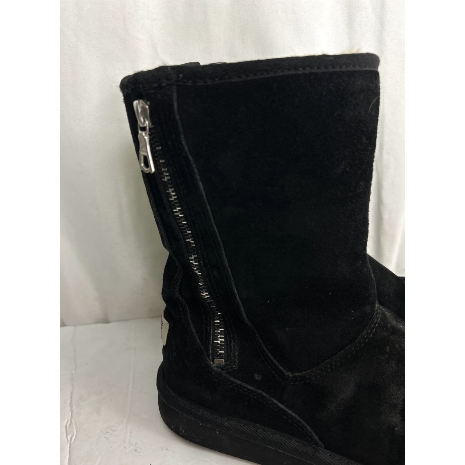 Ugg UGG Australia Mayfaire Boots Women 7 US 38 EU Black Leather Sheepskin Zip Mid-Calf Snow Boot Womens Size US 6 / IT 36 - 3 Thumbnail