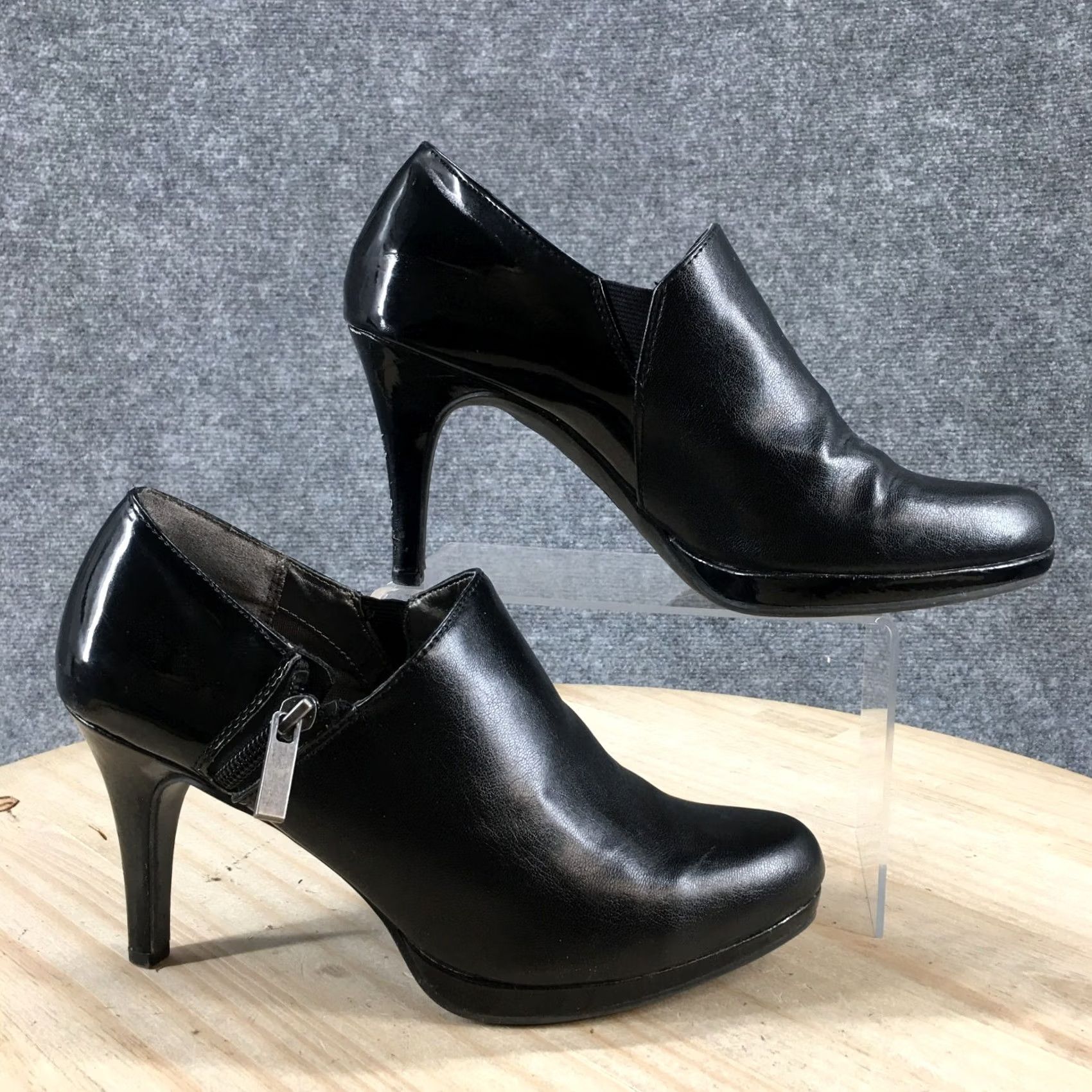 Vintage LifeStride Heels Womens 6.5 Velocity Pumps Stiletto Black Leather Zip Up Casual Size US 7 / IT 37 - 2 Thumbnail